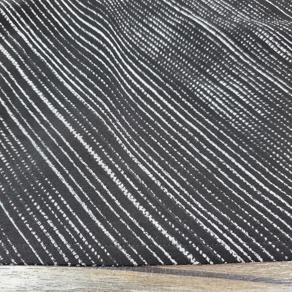 Athleta Striped Skirt Sz 12 Pockets Drawstring Waist Casual Athletic Travel - Picture 7 of 7